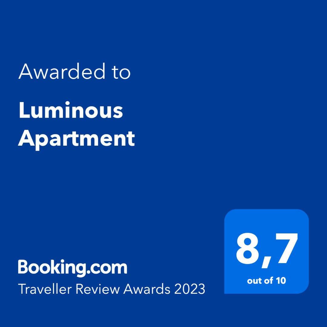 Luminous Apartment Agia Triada (Thessaloniki)